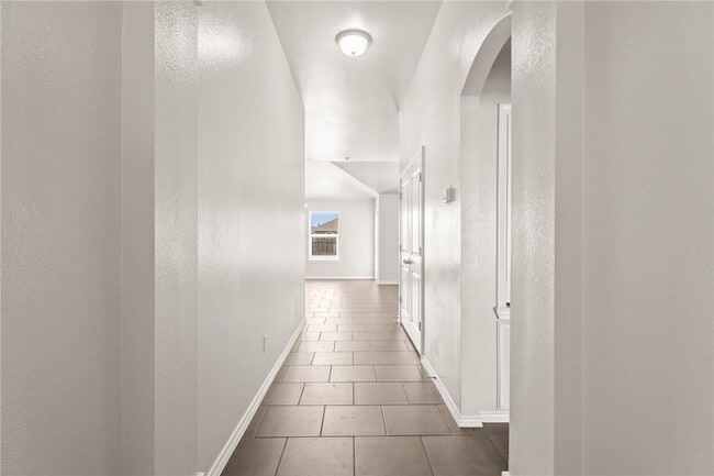 Building Photo - 7308 Kolda Dr