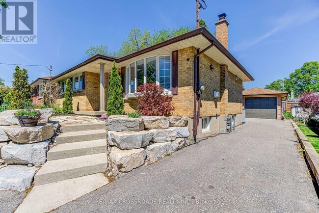 Building Photo - 778 Tennyson Ave