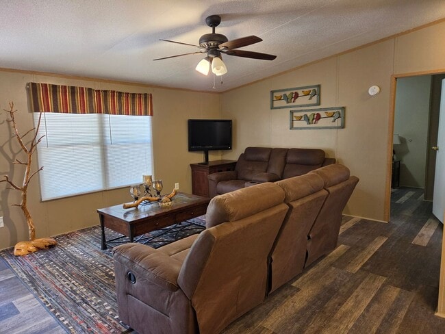 Building Photo - 112 Pine Knot Trail