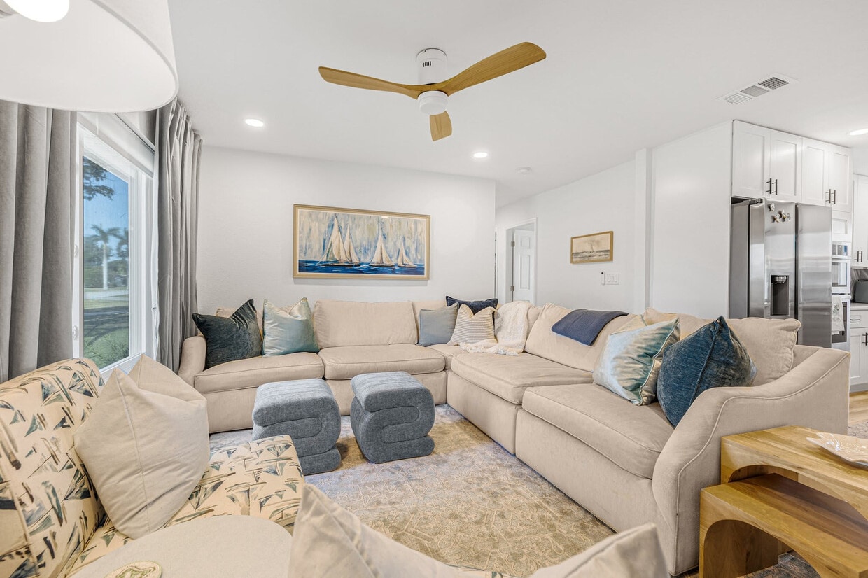 Foto principal - 7516 22nd Ave W