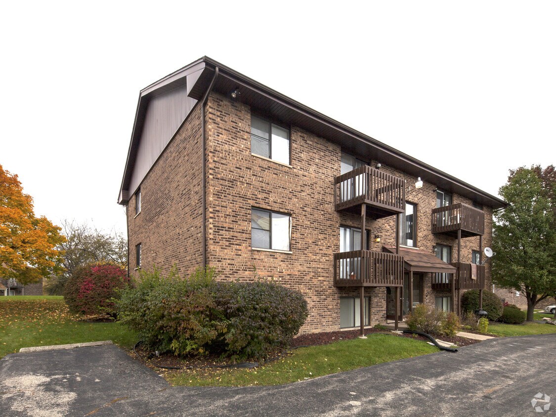 Foto principal - 531 Brookside Dr