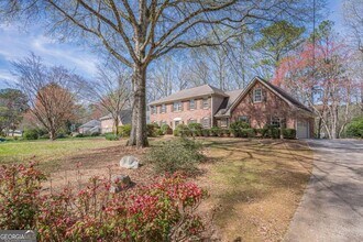 Building Photo - 5274 Wyntercreek Way