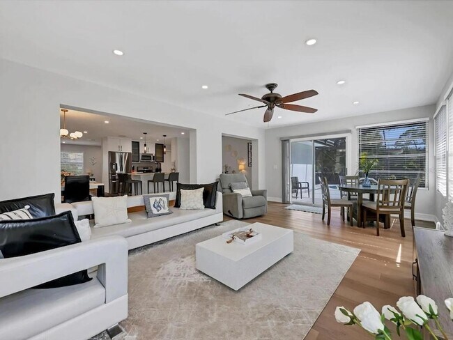 Foto del edificio - 2428 Whippoorwill Cir