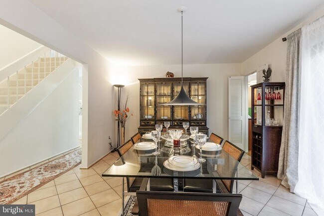 Foto del edificio - 2609 Woodfern Ct