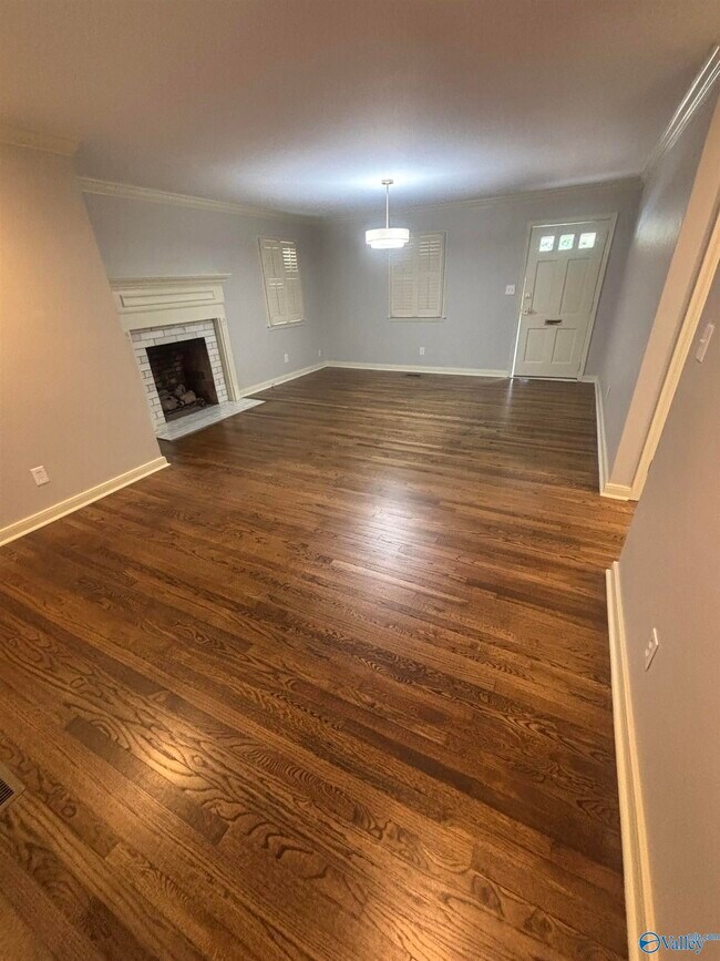 Foto del edificio - 1308 McClung Ave SE