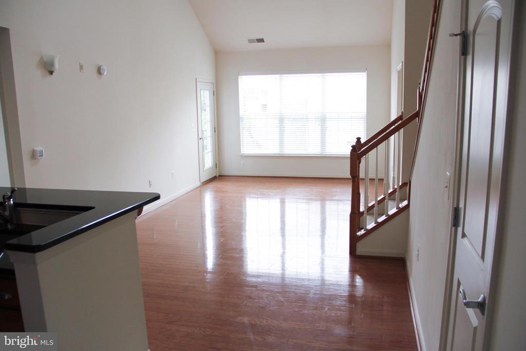 4303 Lydia Hollow Dr Unit B, Glen Mills, PA 19342 Room for Rent in