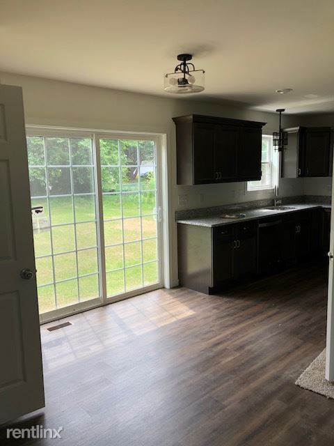 Foto del edificio - 3 br, 1.5 bath House - 3707 N. Third St.