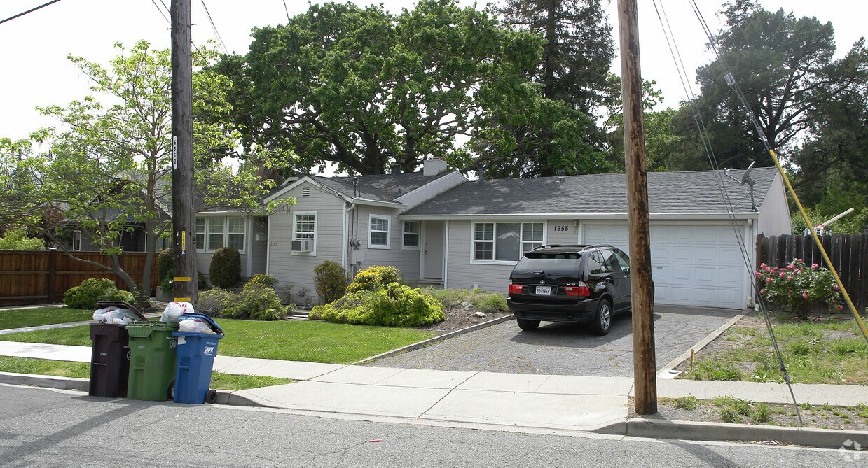 Foto del edificio - 1555 Brooks St
