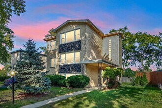 Building Photo - 512 Ida Ct