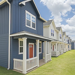 Bearkat Front Exterior - Bearkat Cottages
