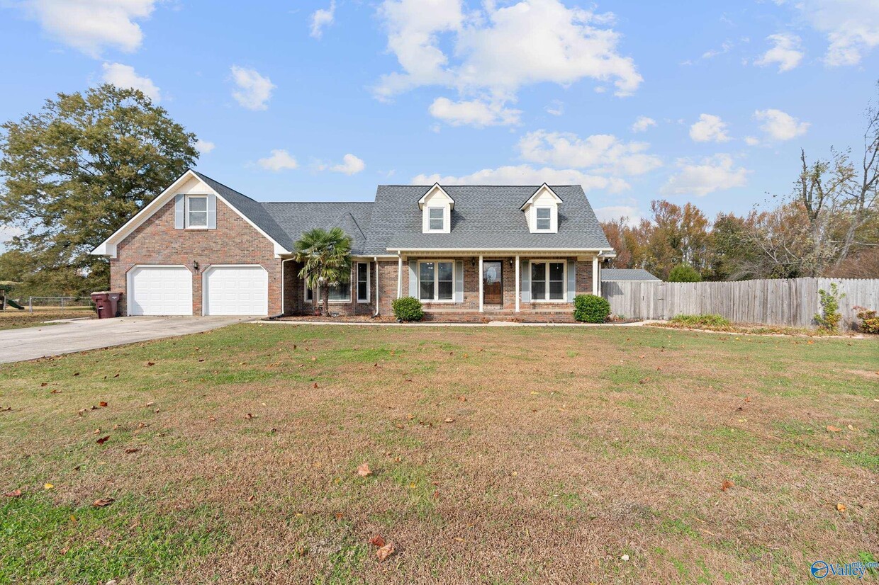 Primary Photo - 15153 New Cut Rd