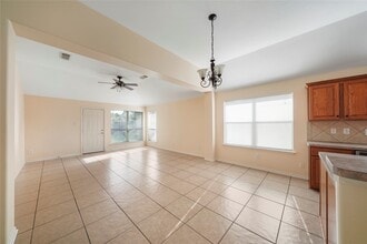 Building Photo - 20410 Pomegranate Ln