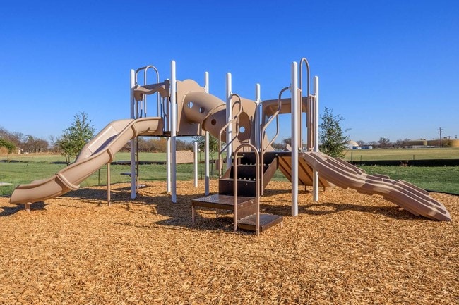 Playground - Abbington Commons of Whitewright