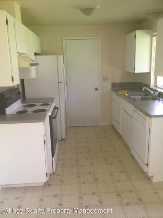 Foto del edificio - 3 br, 1 bath House - 8814 Skokomish Way NE