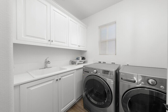 Building Photo - Chula Vista home for rent