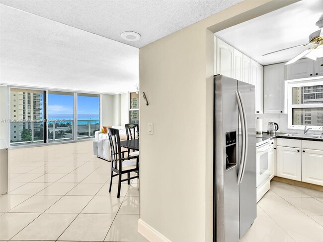 Foto del edificio - 3800 S Ocean Dr
