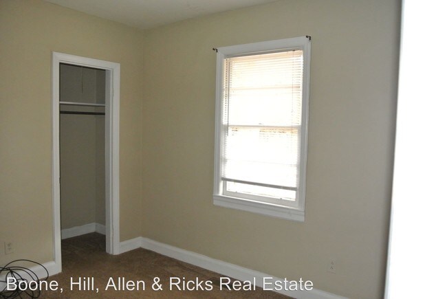 Building Photo - 3 br, 1 bath House - 109 Brown Drive