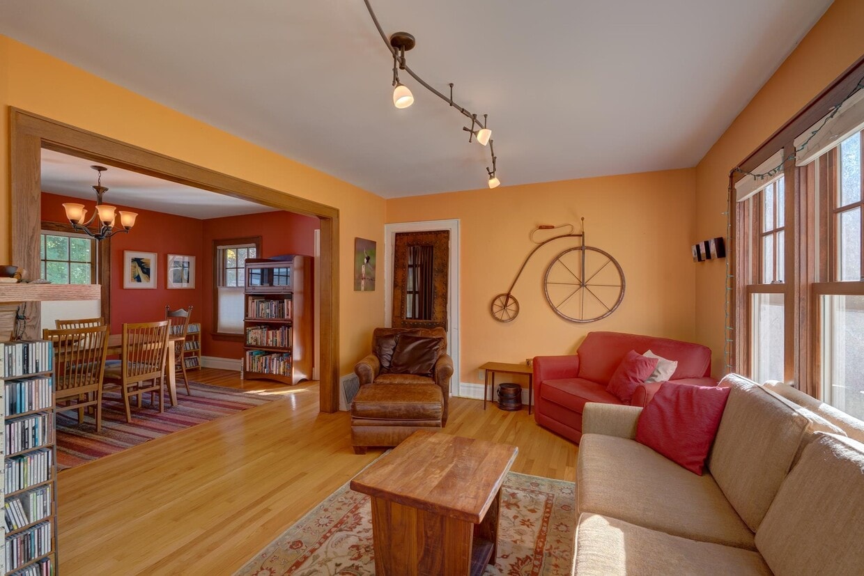 2204 Eton Ridge, Madison, WI 53726 House Rental in Madison, WI