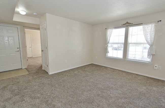 Foto del edificio - 11840 Cloverbrook Ln