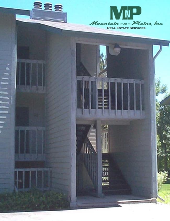 Building Photo - 925 Columbia Rd