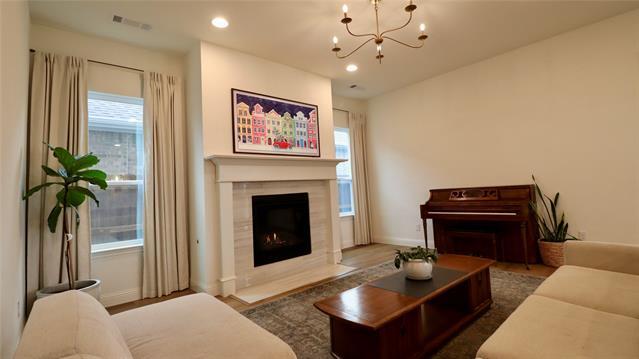 Foto del edificio - 6749 Lake Overlook Dr