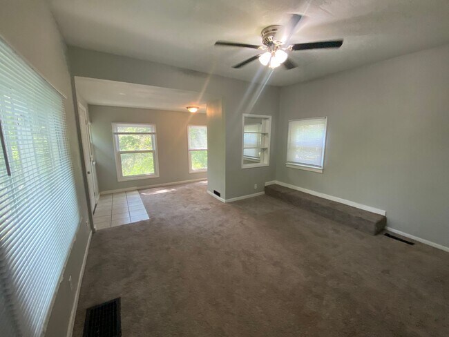 Foto del edificio - 2 bed house in Davenport