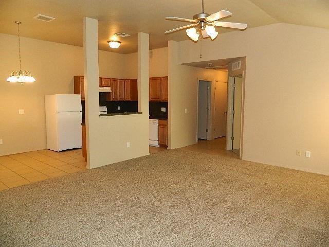 Building Photo - 3603 Vanguard Dr