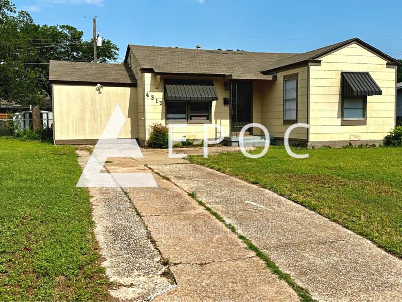 Primary Photo - 4313 McCutchen Ave