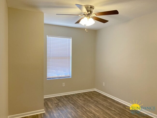 Foto del edificio - Charming 2 Bedroom Unit in Gulf Breeze!