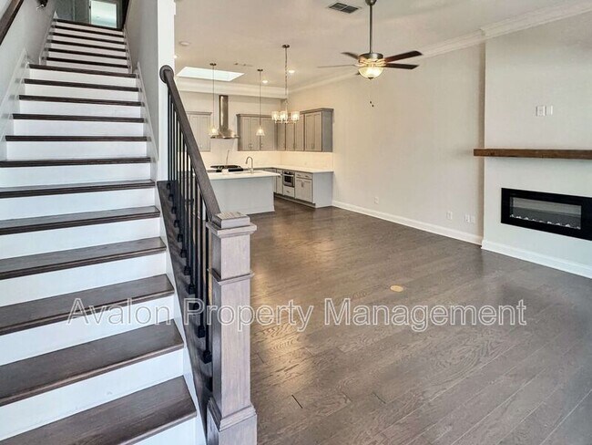 Building Photo - 671 Stickley Oak Way