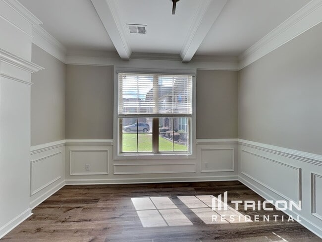 Building Photo - 172 Churchland Dr