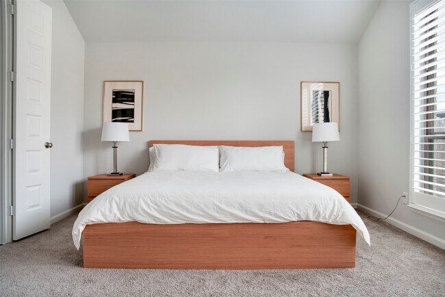 Foto del edificio - 30142 Gold Finch Pl
