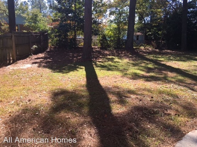 Building Photo - 1434 Berriedale Dr