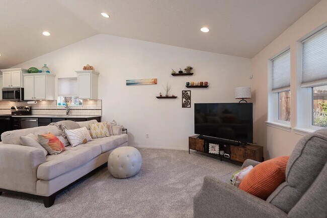 Building Photo - 2807 NE Spring Water Pl