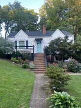 Building Photo - 18 Canterbury Rd