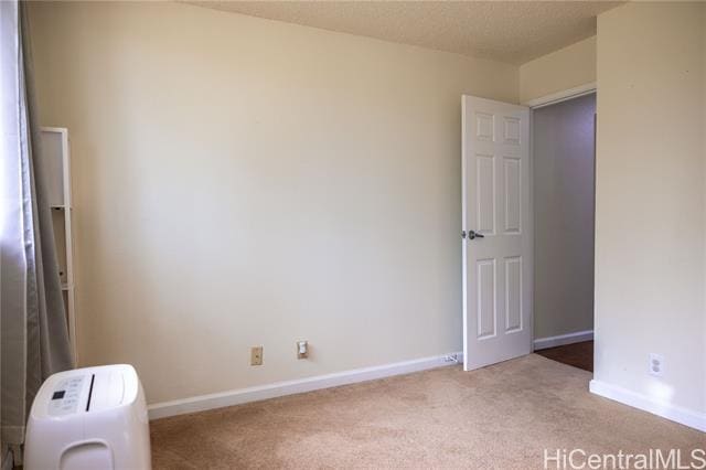 Building Photo - 95-646-646 Hamumu St