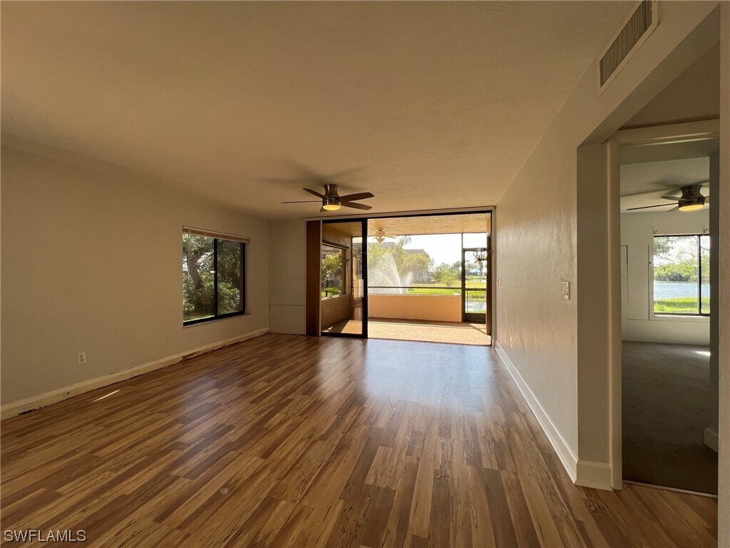 2065 W Lakeview Blvd Unit 1, North Fort Myers, FL 33903 Condo for