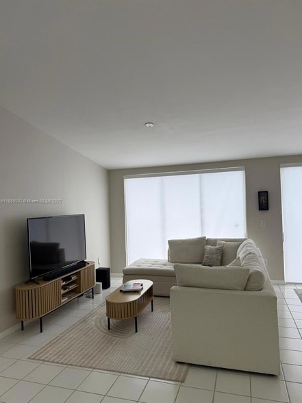 Photo - 10000 NW 43rd Terrace Townhome