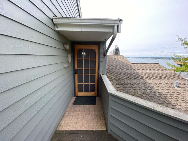 Foto del edificio - Breathtaking 2-Bed Condo Retreat with Spac...