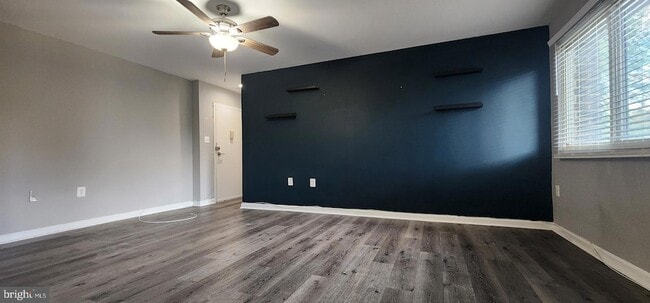 Building Photo - 12705 Dara Dr