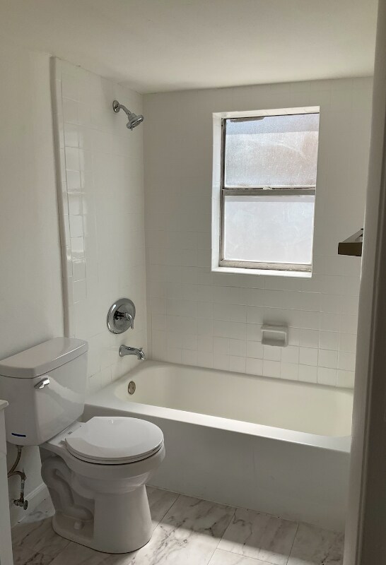 Foto del edificio - 1896 40th Ave