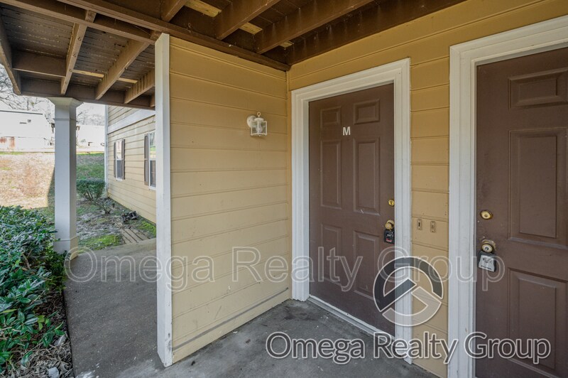 156 Patton St W Unit Apt M, Jemison, AL 35085 Condo for Rent in