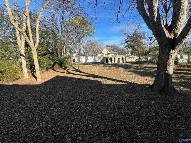 Building Photo - 3505 Bradley Huntsville St