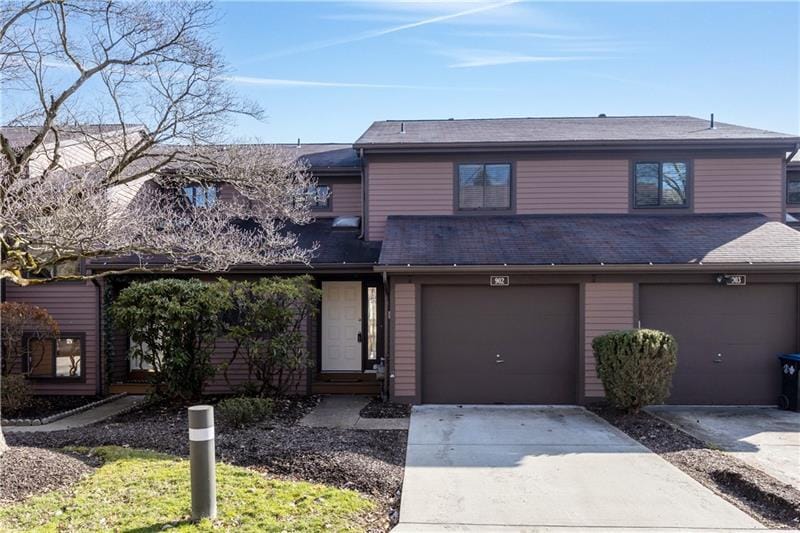 902 Forest Edge Ct, Wexford, PA 15090 Condo for Rent in Wexford, PA