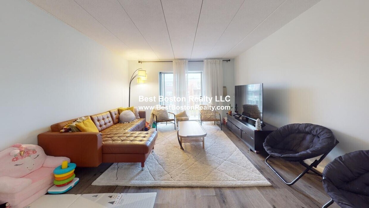 Foto principal - 65 Webster St