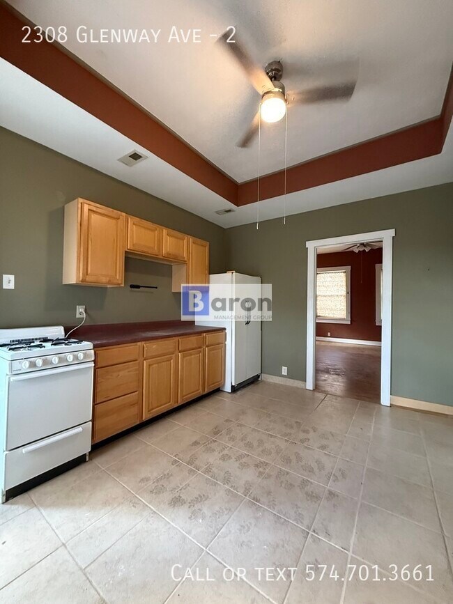 Foto del edificio - 2308 Glenway Ave