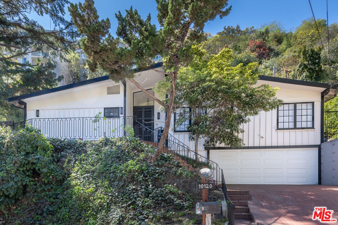 Foto principal - 10120 Cielo Dr