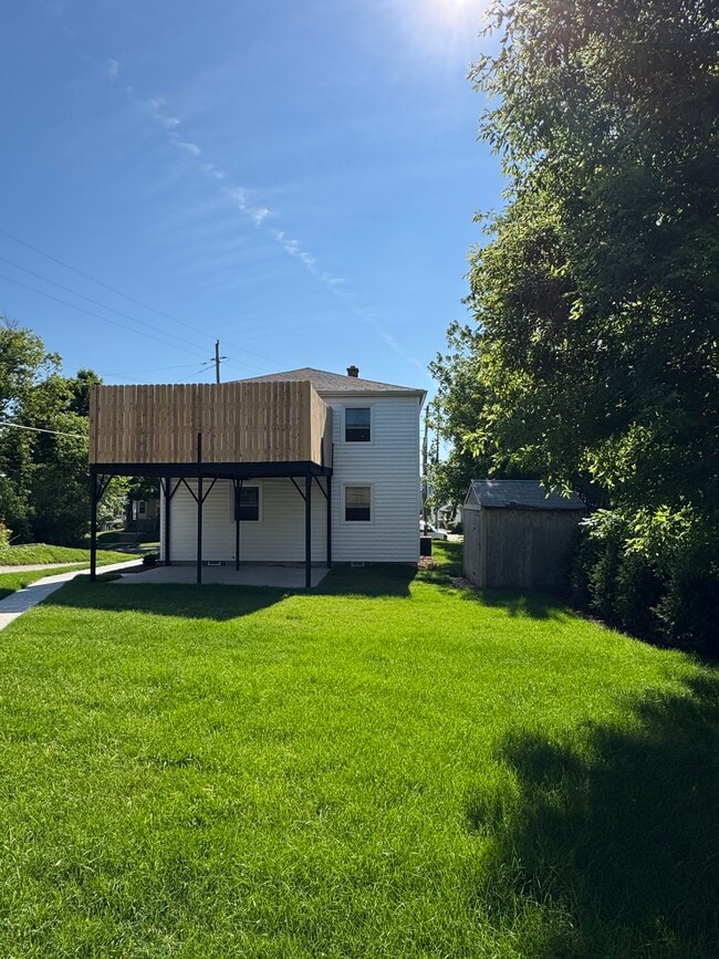 Building Photo - 2883 S Linebarger Ter
