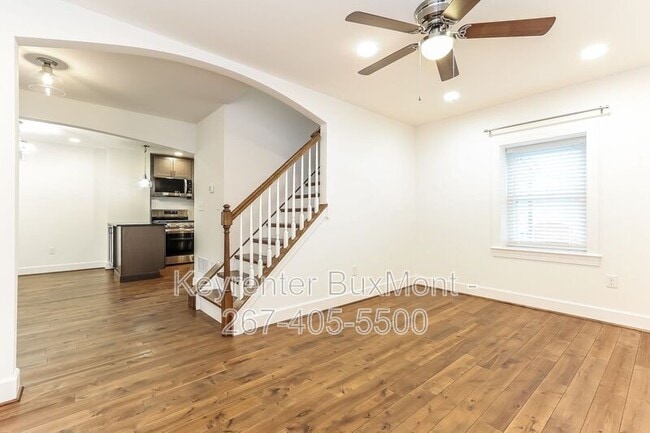 Foto del edificio - 529 B St