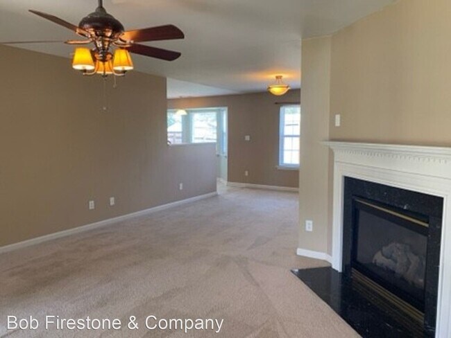 Building Photo - 2702 Amherst Ridge Loop